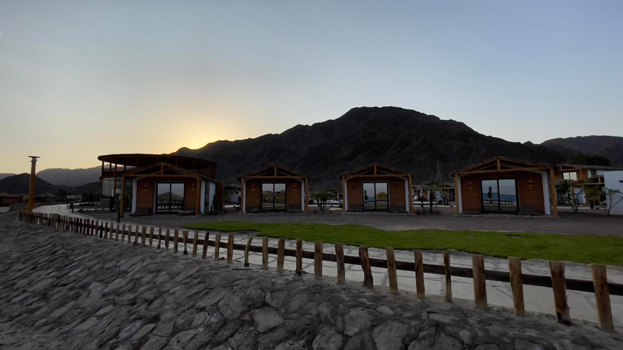 Ananda Beach Camp นูเวบา ภายนอก รูปภาพ